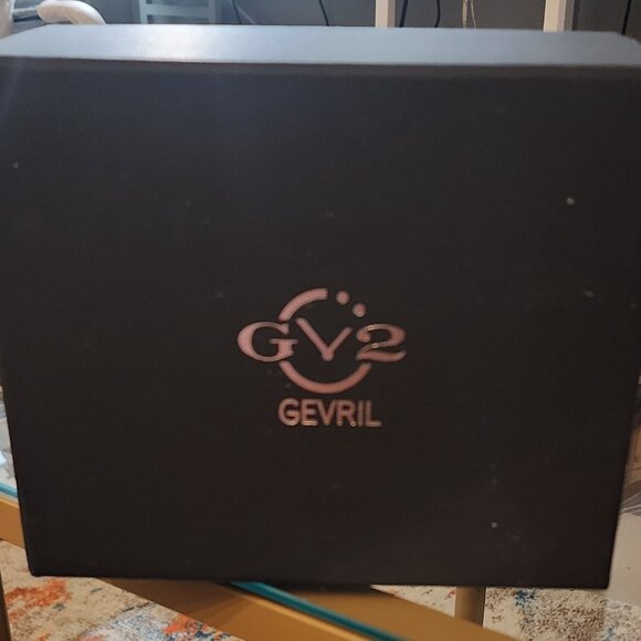 GV2 BY GEVRIL Bari Multi White Mother of Pearl Dial Ladies Watch Item No. 9214. - Picture 5 of 14